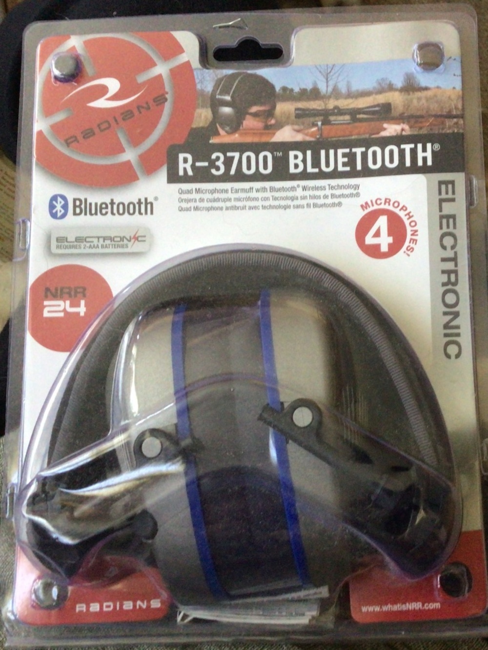 NWT Radians RadiansR-3700 Bluetooth electronics headphones